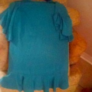 Ladies dress ruffle sleeve ruffle at the bottom